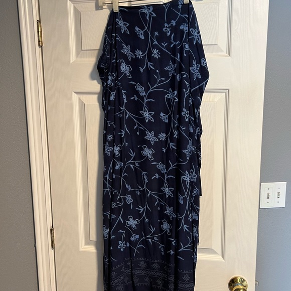 BLUE Sarong. Purchased in India. One size. - Picture 4 of 5